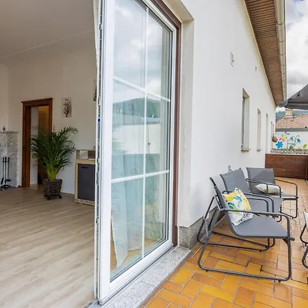 Steinmetz-haus 公寓 *